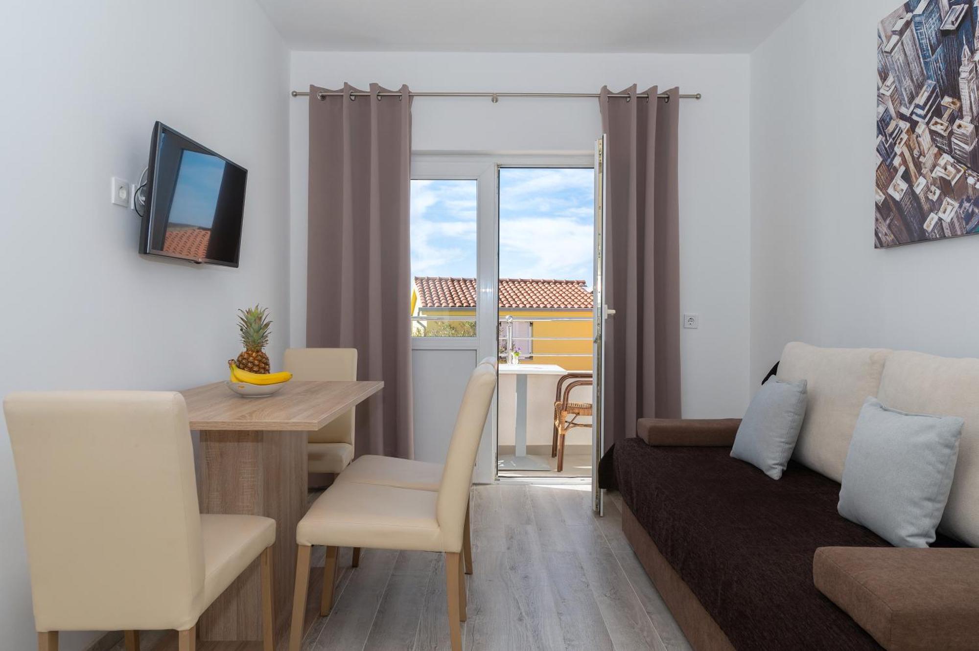 Bilin San Appartement Baška Voda Kamer foto