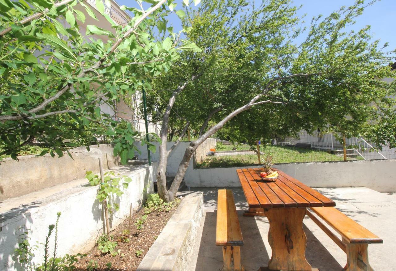 Bilin San Appartement Baška Voda Buitenkant foto